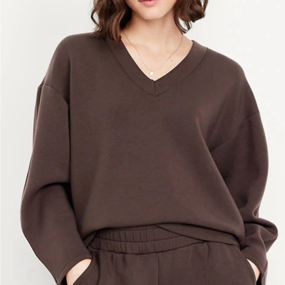 Old Navy Bounce Fleece Top